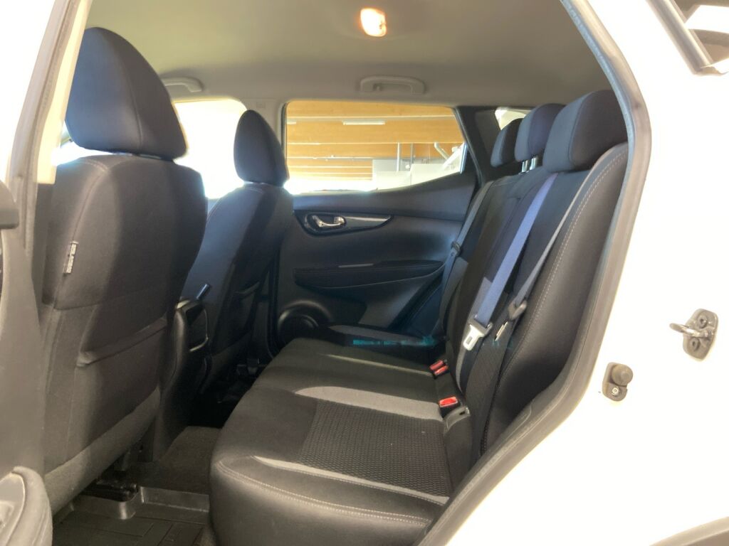 Nissan Qashqai 2018 Valkoinen