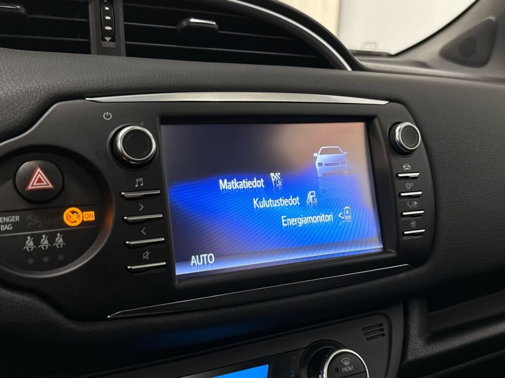 Toyota Yaris 2017 Valkoinen