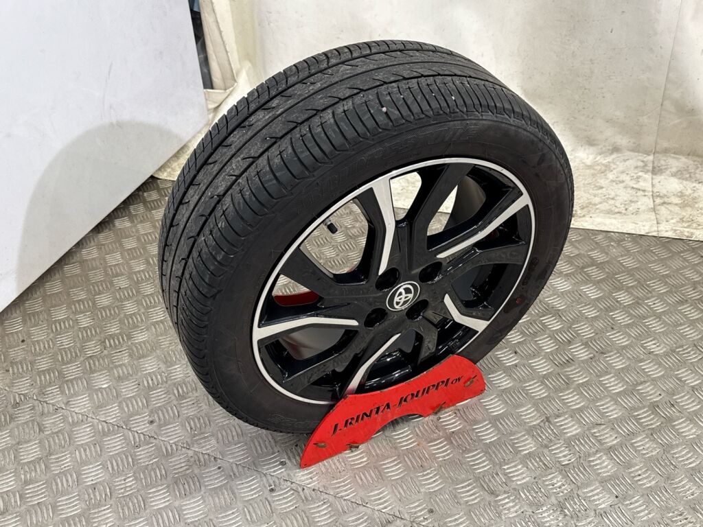 Toyota Yaris 2017 Valkoinen