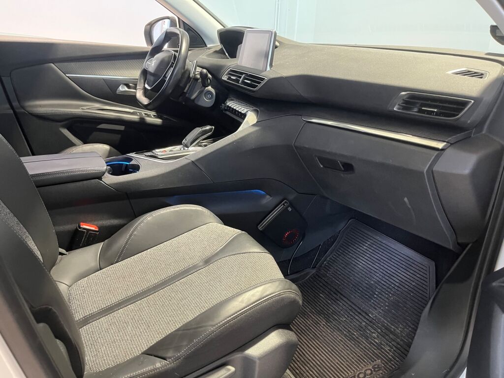 Peugeot 3008 2017 Valkoinen