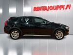 Volvo V60 Cross Country 2017 Musta