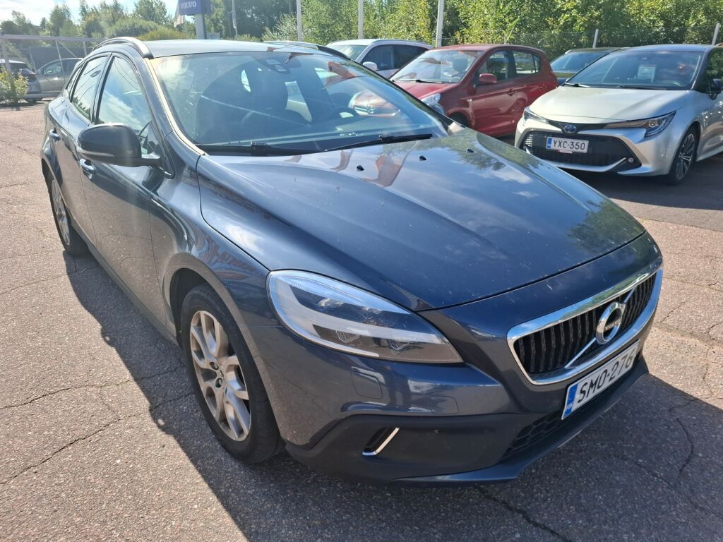 Volvo V40 Cross Country 2017 Sininen