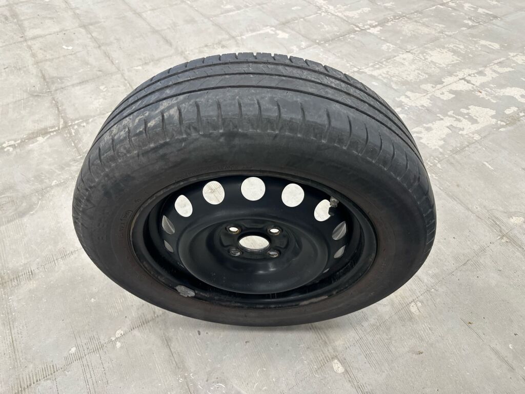 Toyota Yaris 2018 Valkoinen