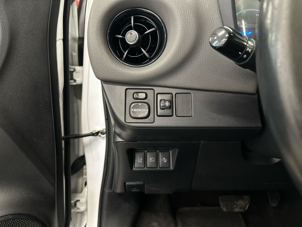 Toyota Yaris 2018 Valkoinen