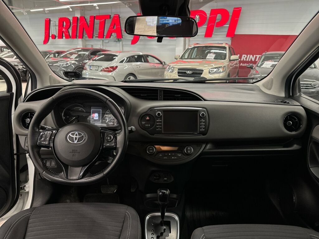 Toyota Yaris 2018 Valkoinen