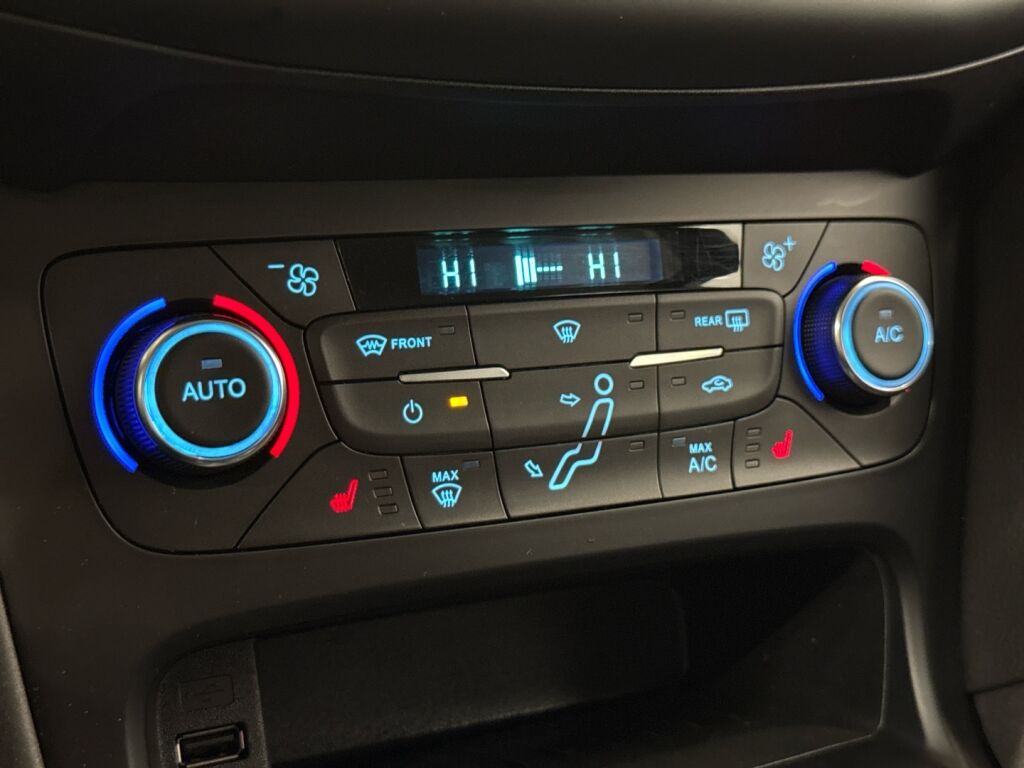 Ford Focus 2017 Harmaa