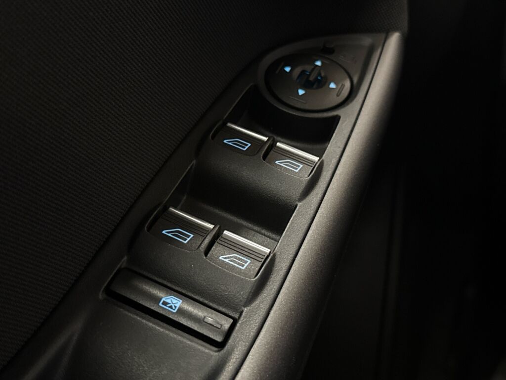 Ford Focus 2017 Harmaa