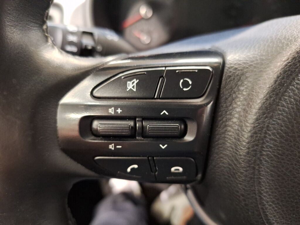 Kia Rio 2017 Vihreä