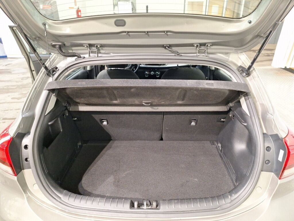 Kia Rio 2017 Vihreä