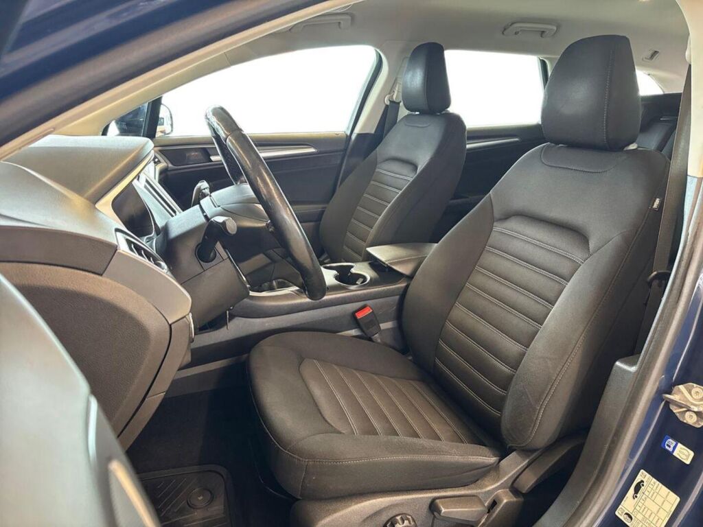 Ford Mondeo 2017 Sininen