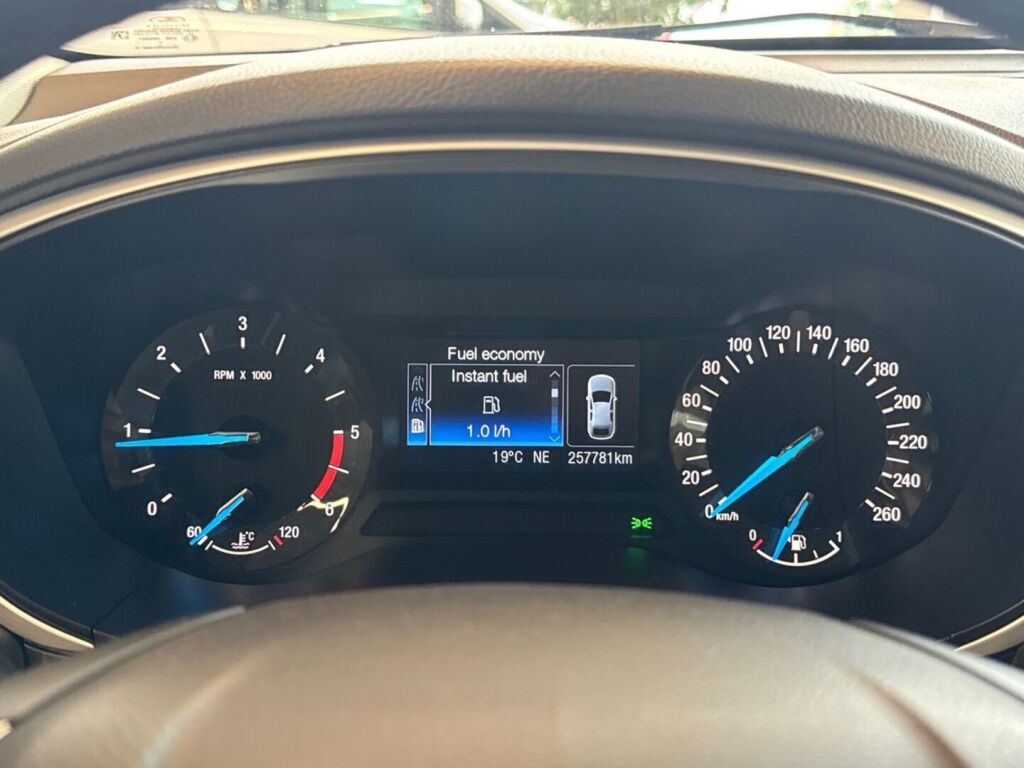 Ford Mondeo 2017 Sininen