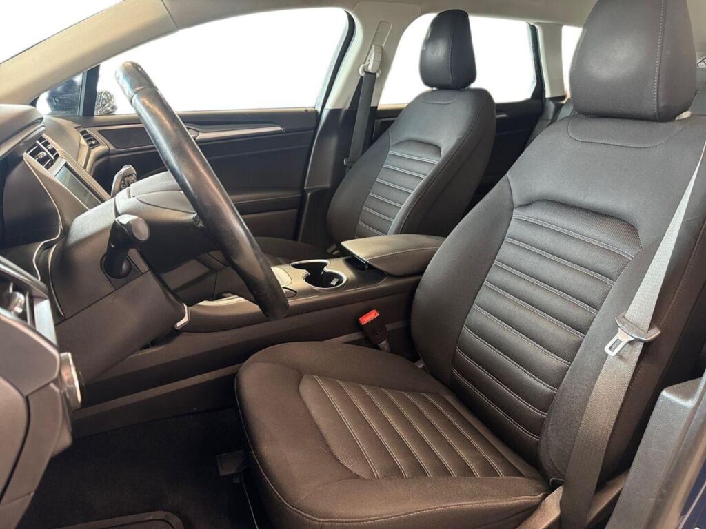 Ford Mondeo 2017 Sininen