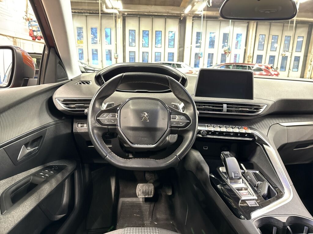 Peugeot 3008 2017 Ruskea (beige)