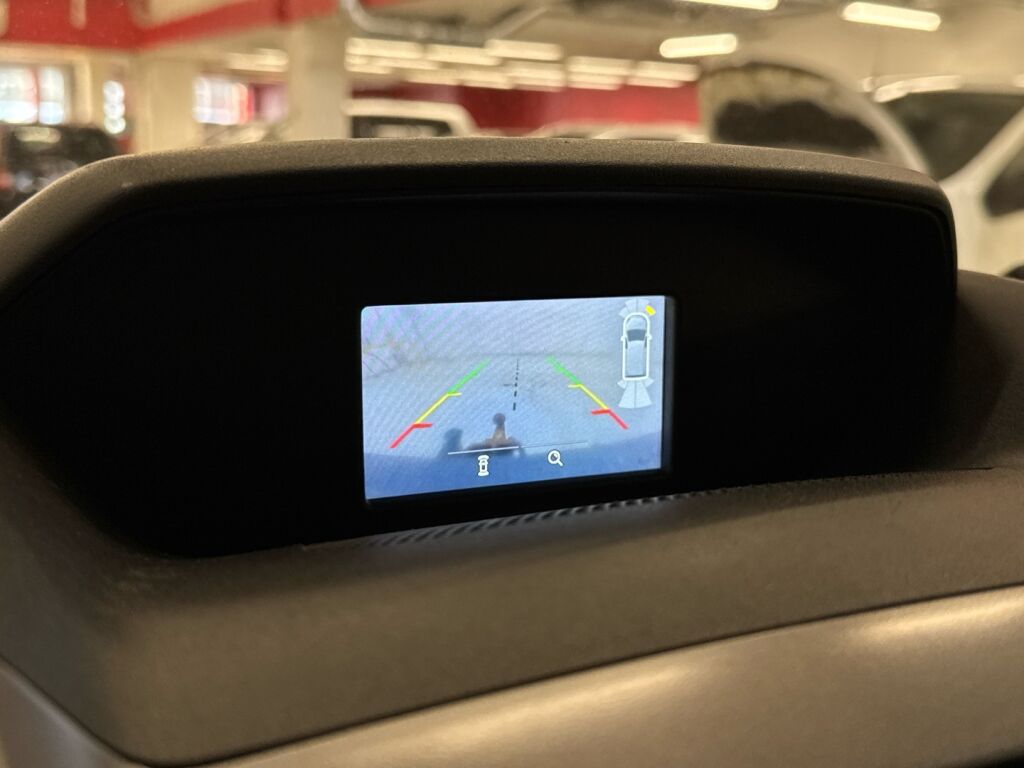 Ford Transit 2018 Valkoinen