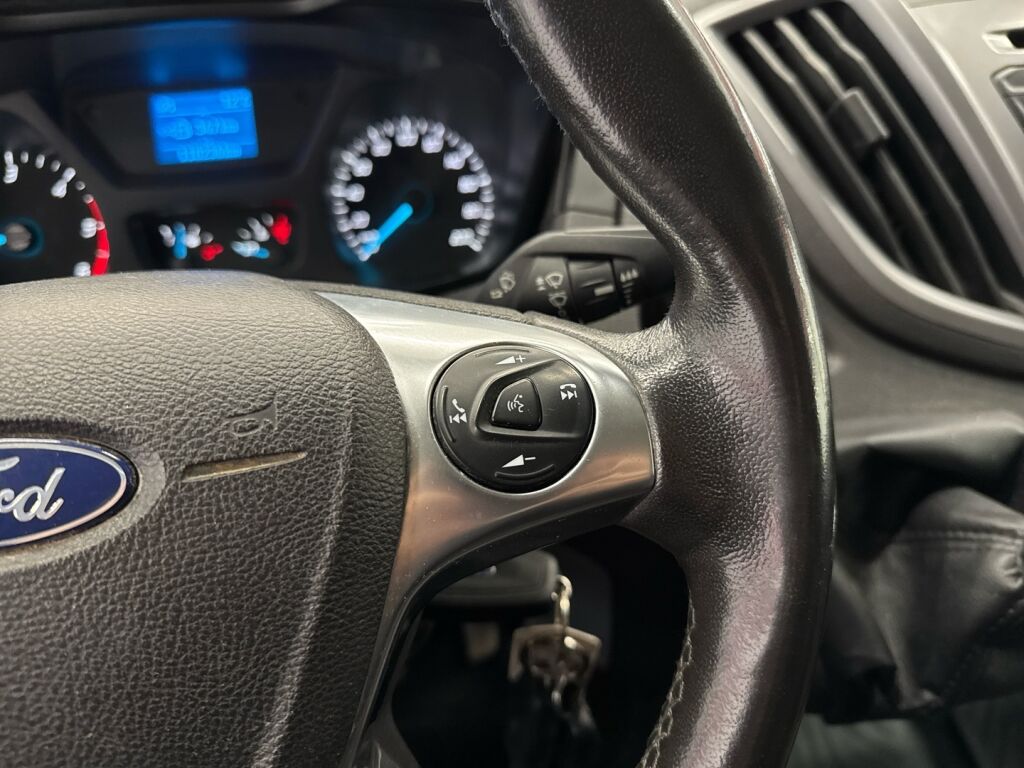 Ford Transit 2018 Valkoinen