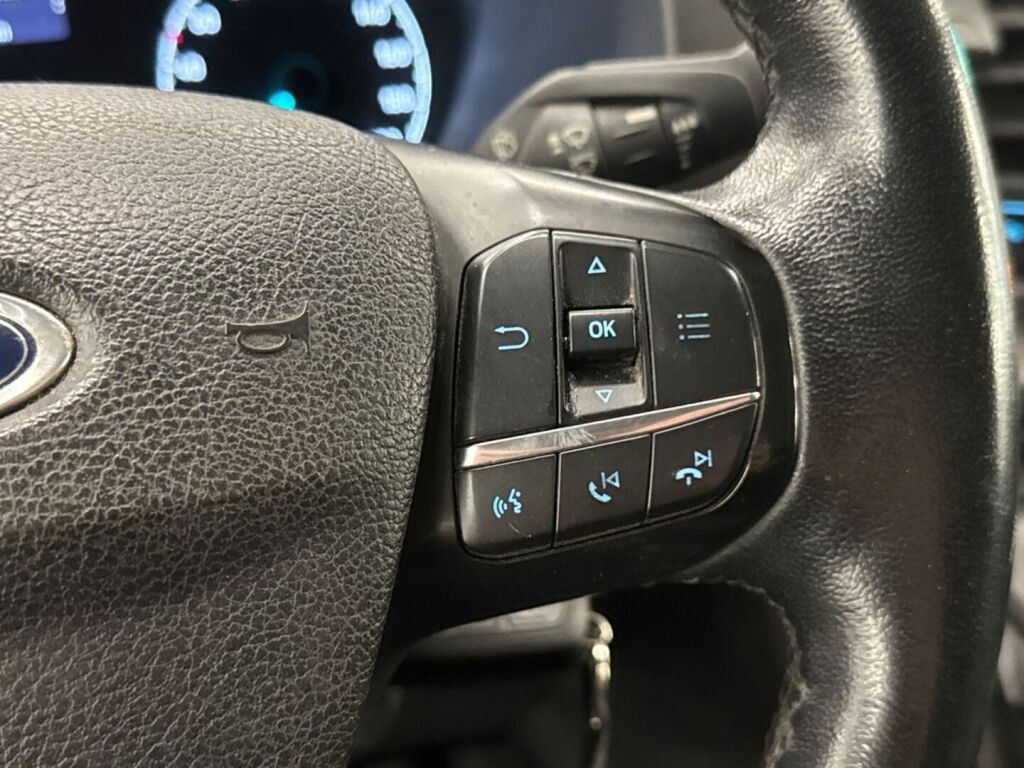 Ford Transit Custom 2019 Valkoinen