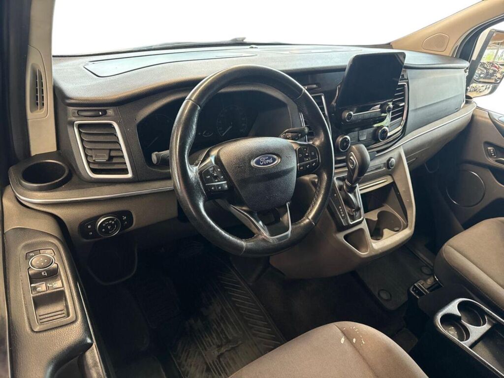 Ford Tourneo Custom 2019 Valkoinen