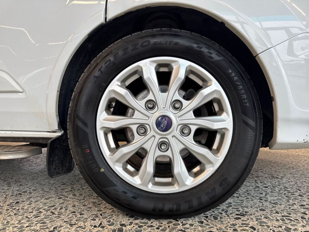 Ford Tourneo Custom 2019 Valkoinen
