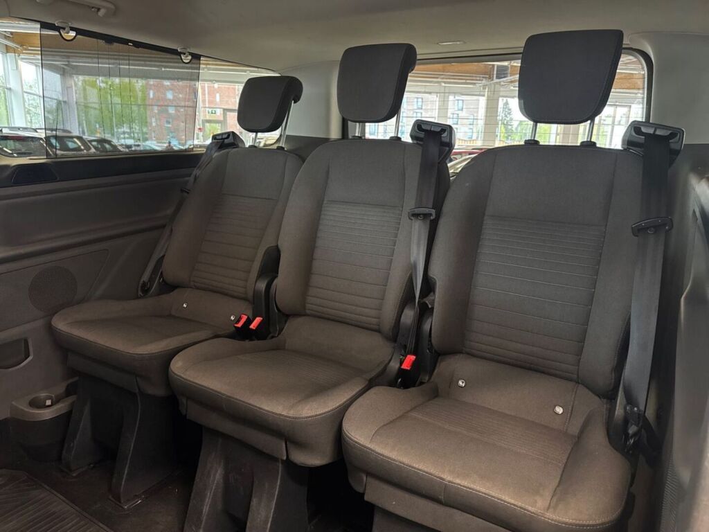 Ford Tourneo Custom 2019 Valkoinen