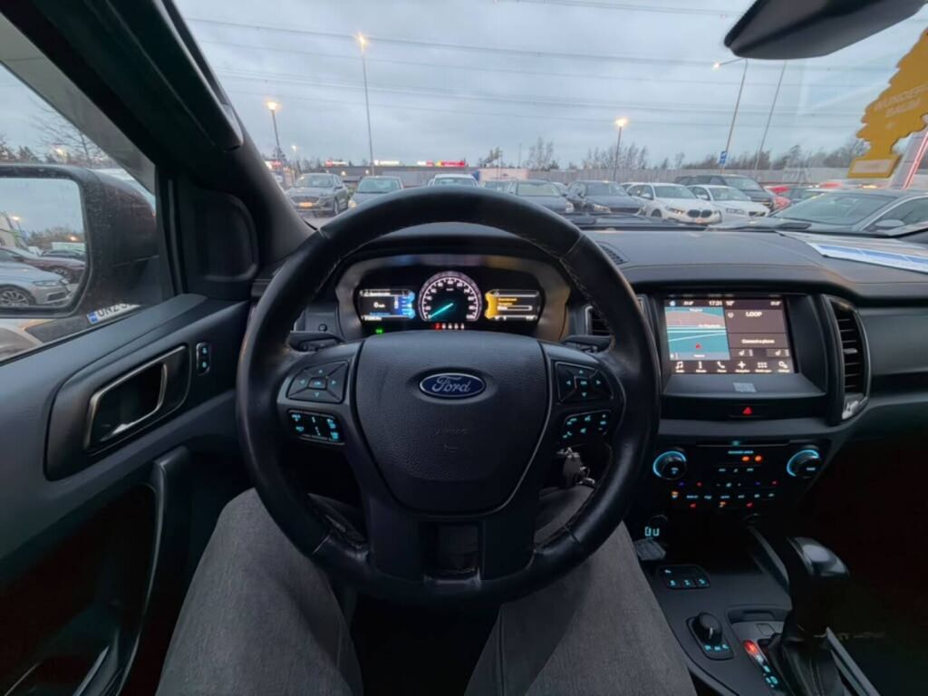 Ford Ranger 2018 Oranssi