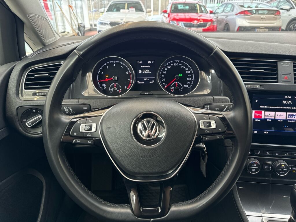 Volkswagen Golf 2018 Harmaa