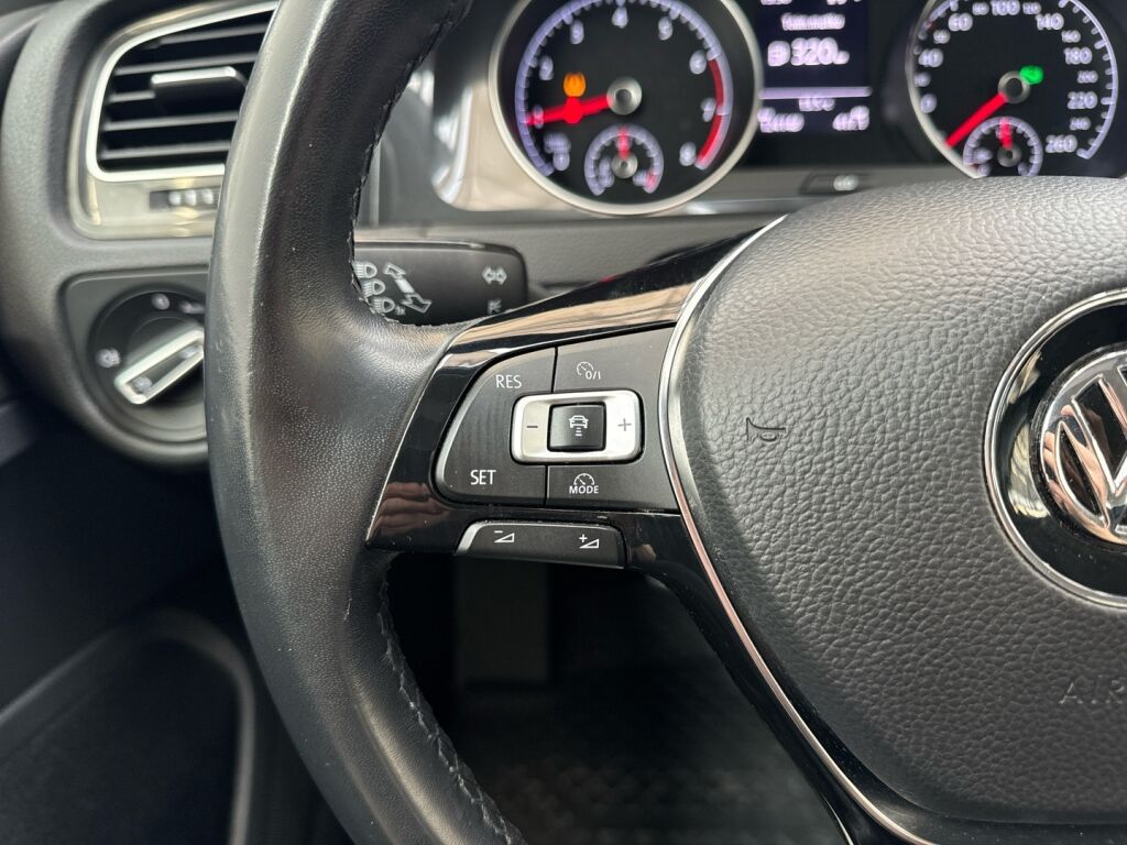Volkswagen Golf 2018 Harmaa