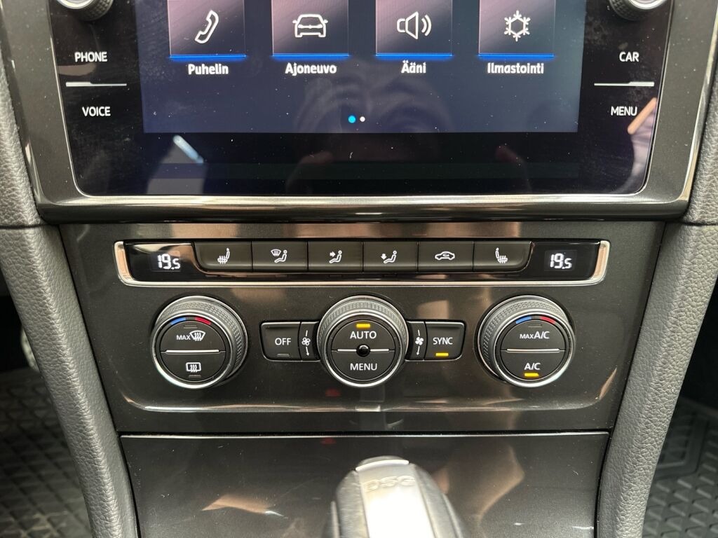 Volkswagen Golf 2018 Harmaa