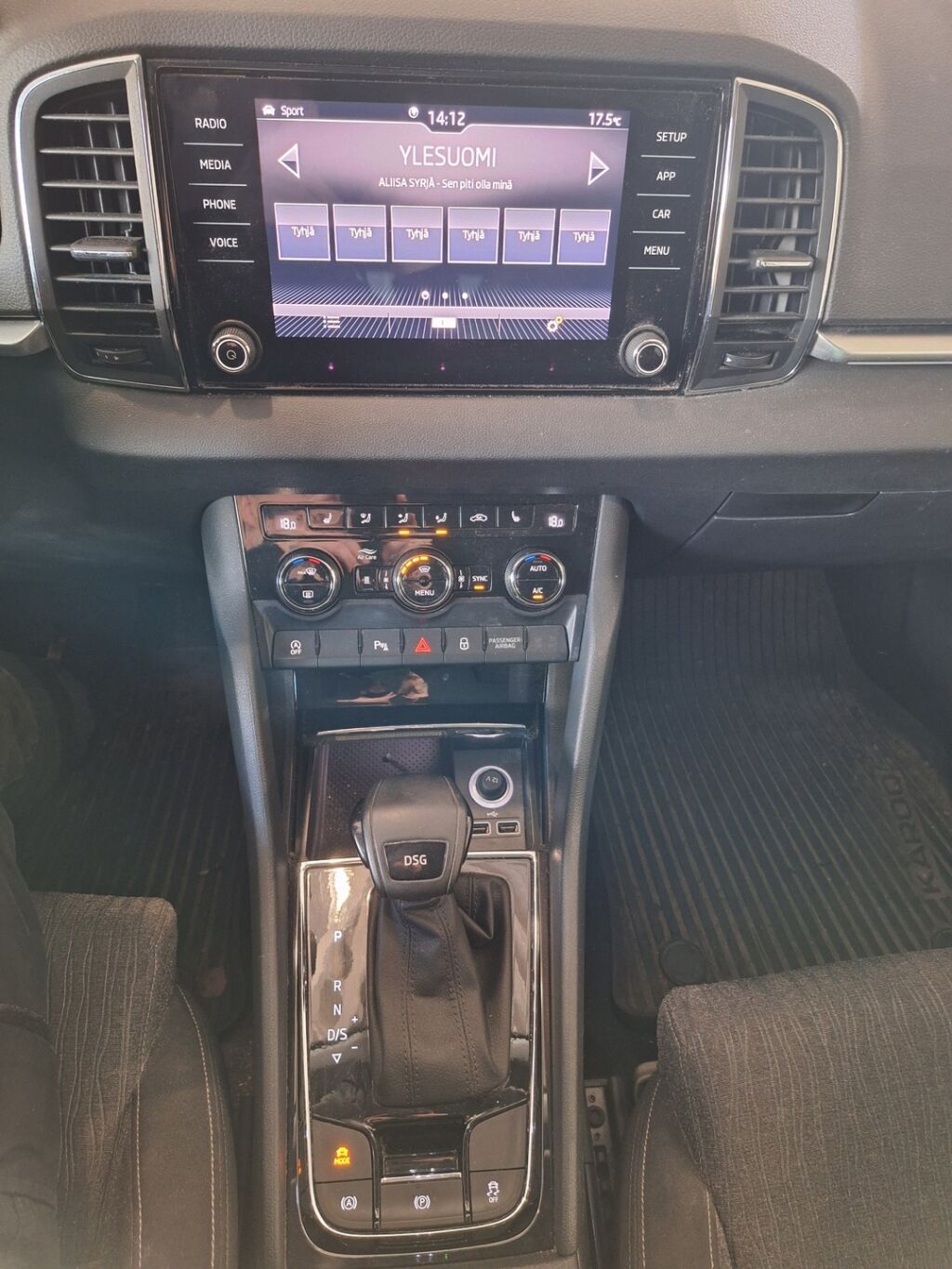 Skoda Karoq 2018 Harmaa
