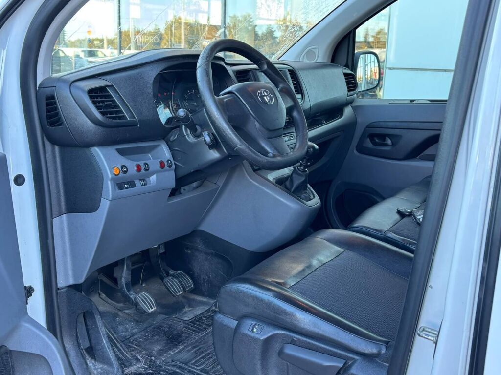 Toyota Proace 2018 Valkoinen