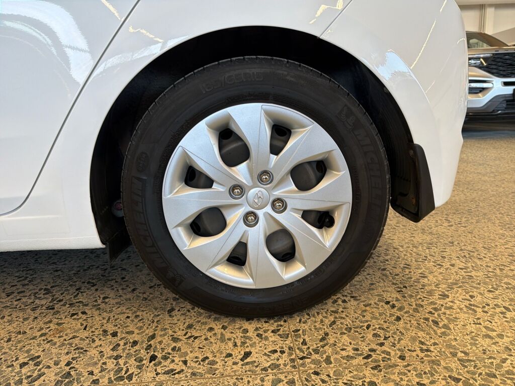Hyundai i20 5d 2018 Valkoinen