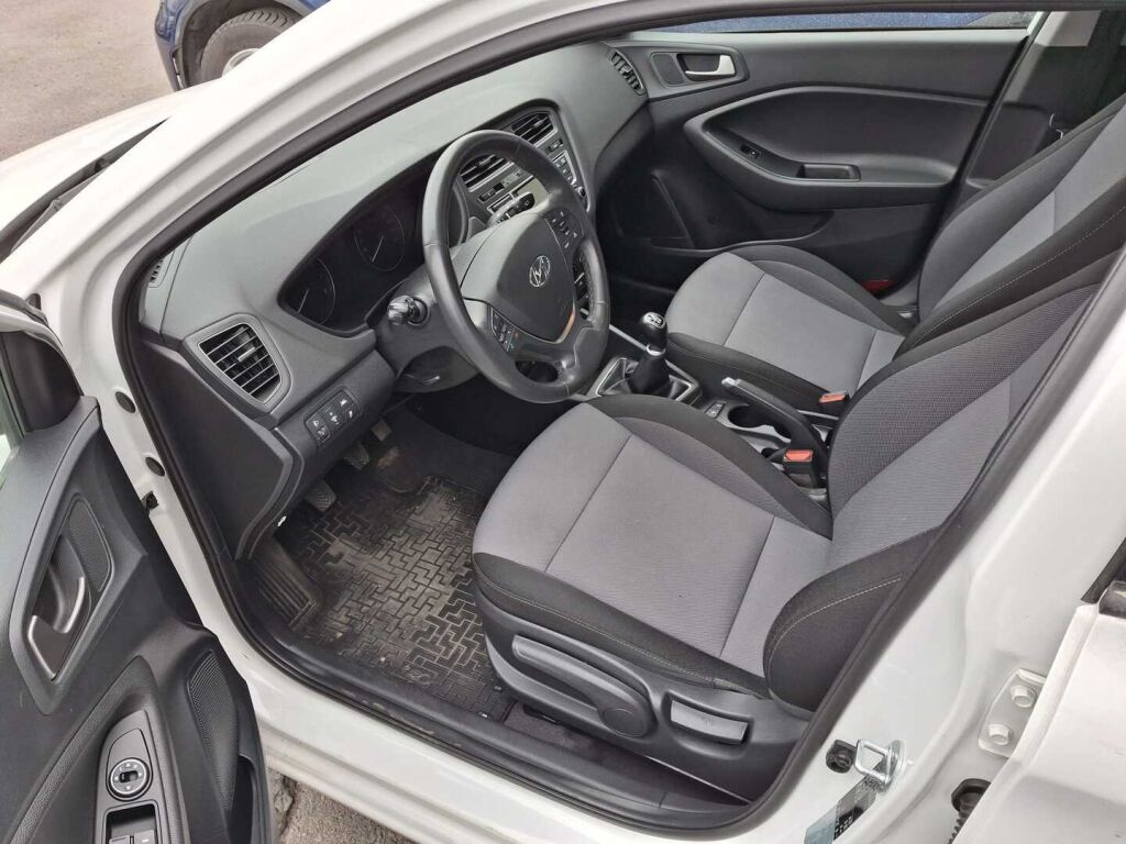 Hyundai i20 5d 2018 Valkoinen