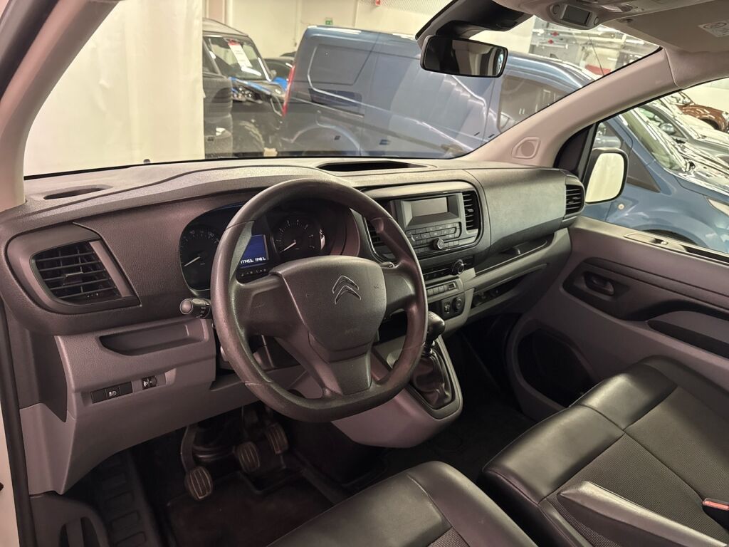 Citroen Jumpy 2018 Valkoinen