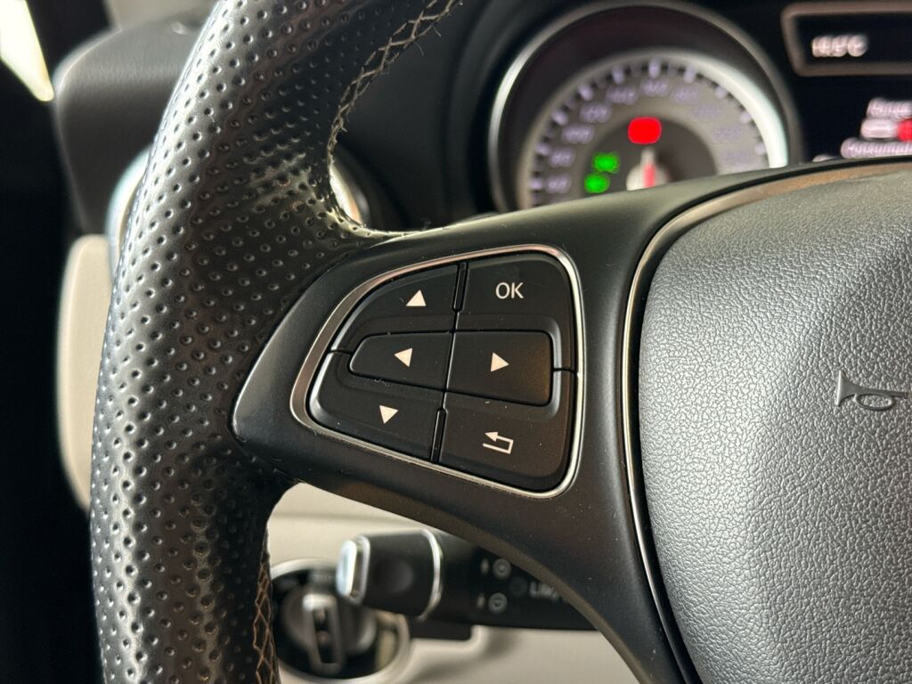 Mercedes-Benz CLA 2015 Harmaa