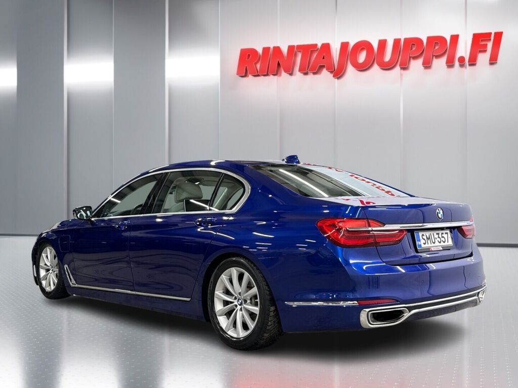BMW 740 2018 Metallihohtosininen