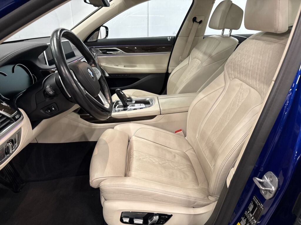 BMW 740 2018 Metallihohtosininen