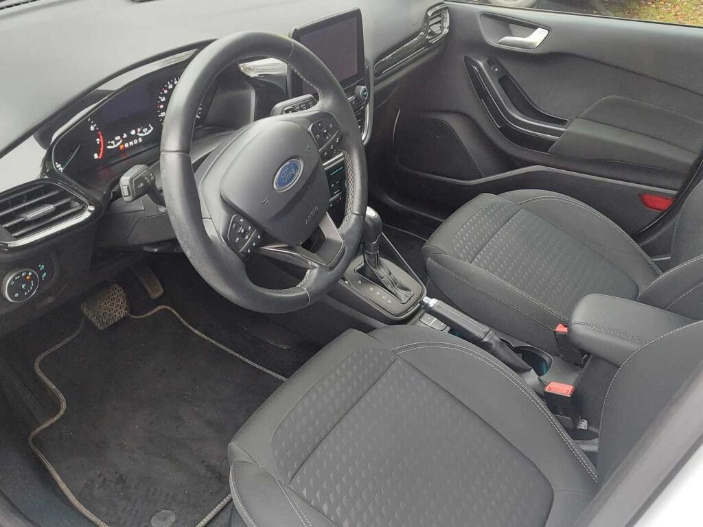 Ford Fiesta 2018 Valkoinen
