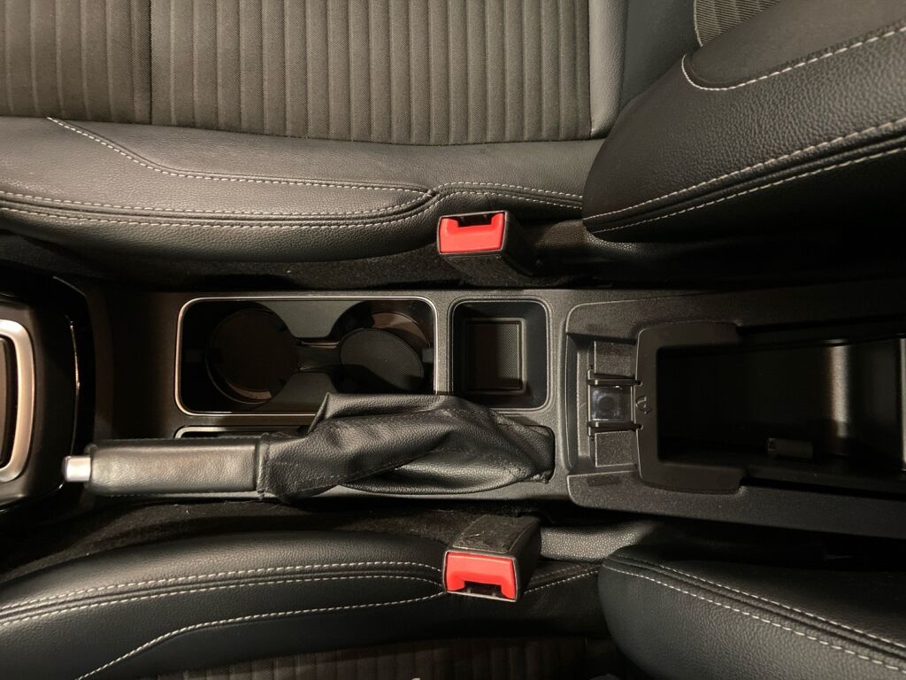 Ford Ecosport 2018 Punainen