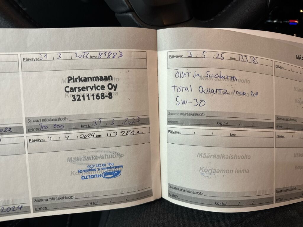 Peugeot 2008 2018 Musta