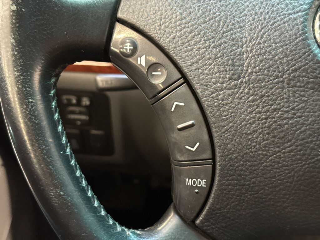 Toyota Land Cruiser 2008 Musta