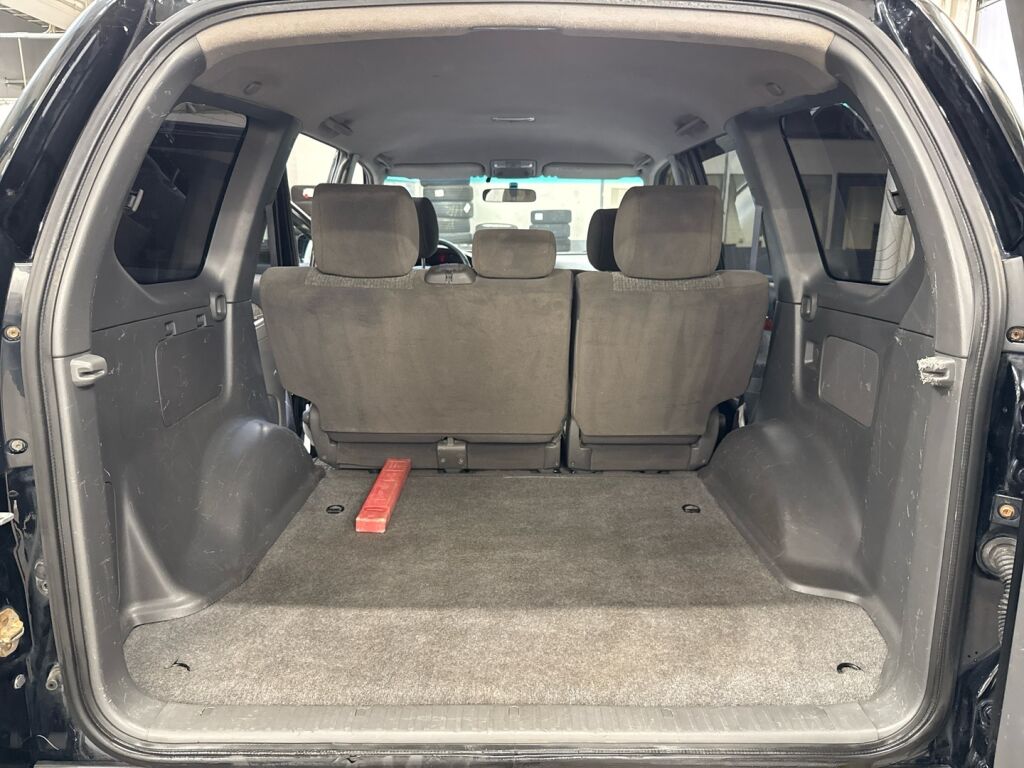 Toyota Land Cruiser 2008 Musta