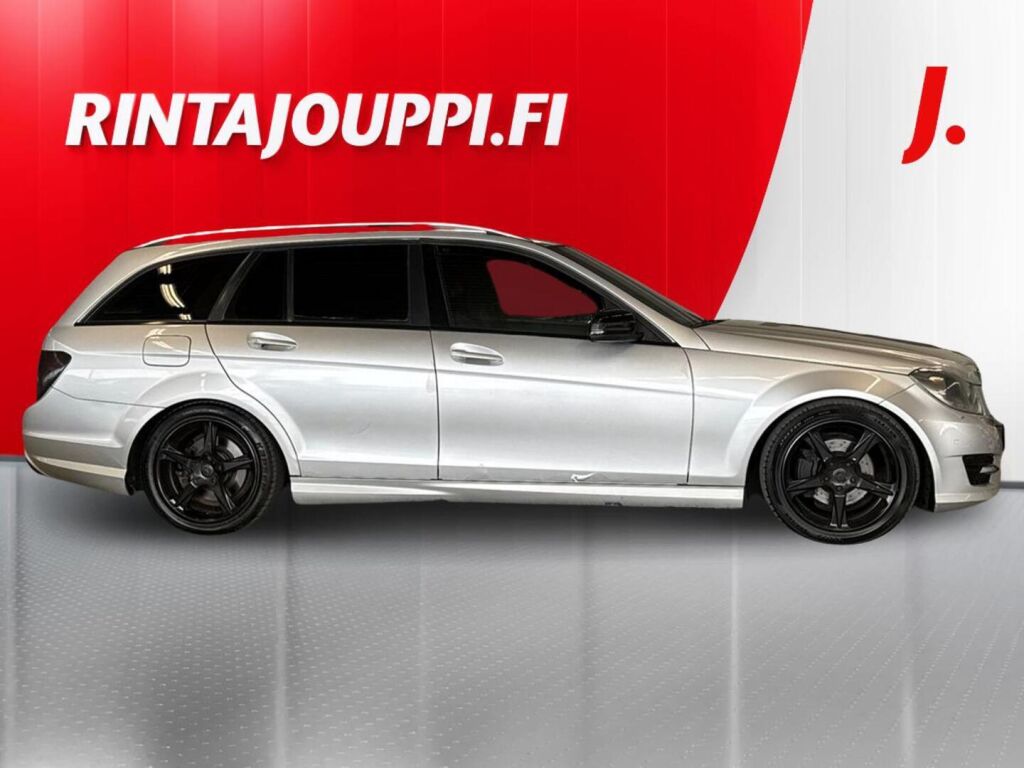 Mercedes-Benz C 2012 Hopea