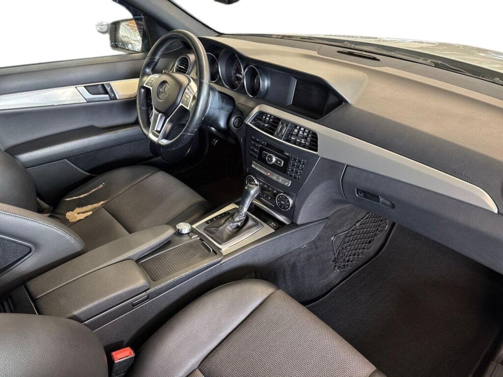 Mercedes-Benz C 2012 Hopea