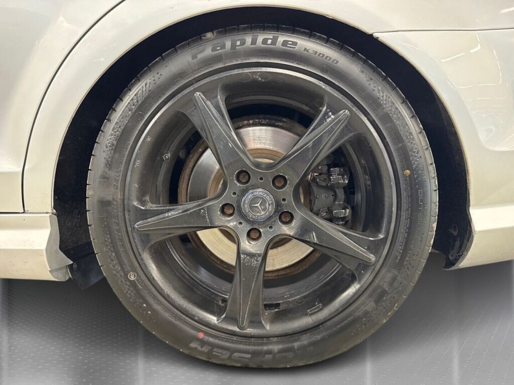 Mercedes-Benz C 2012 Hopea