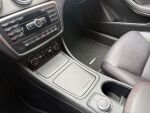 Mercedes-Benz CLA 2015 Musta