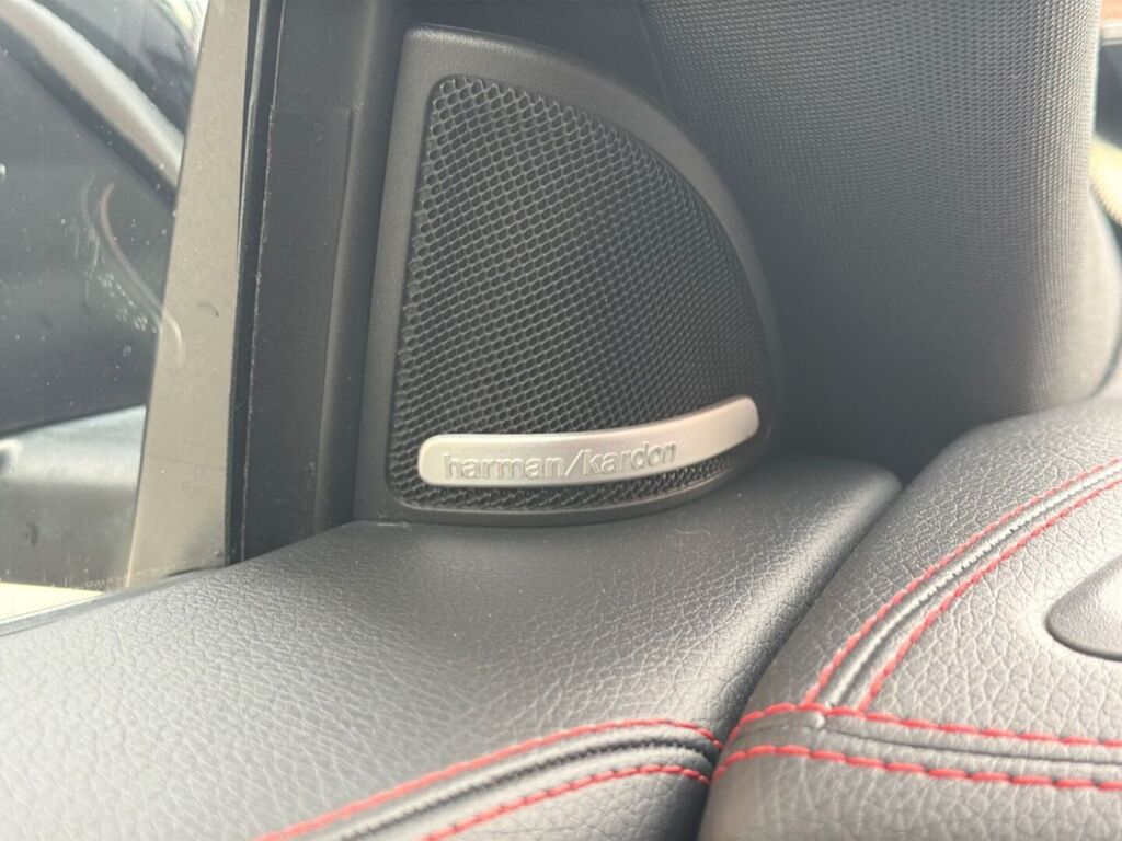 Mercedes-Benz CLA 2015 Musta