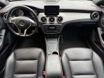 Mercedes-Benz CLA 2015 Musta