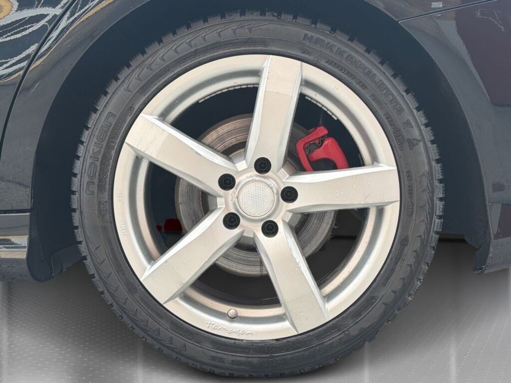 Mercedes-Benz CLA 2015 Musta