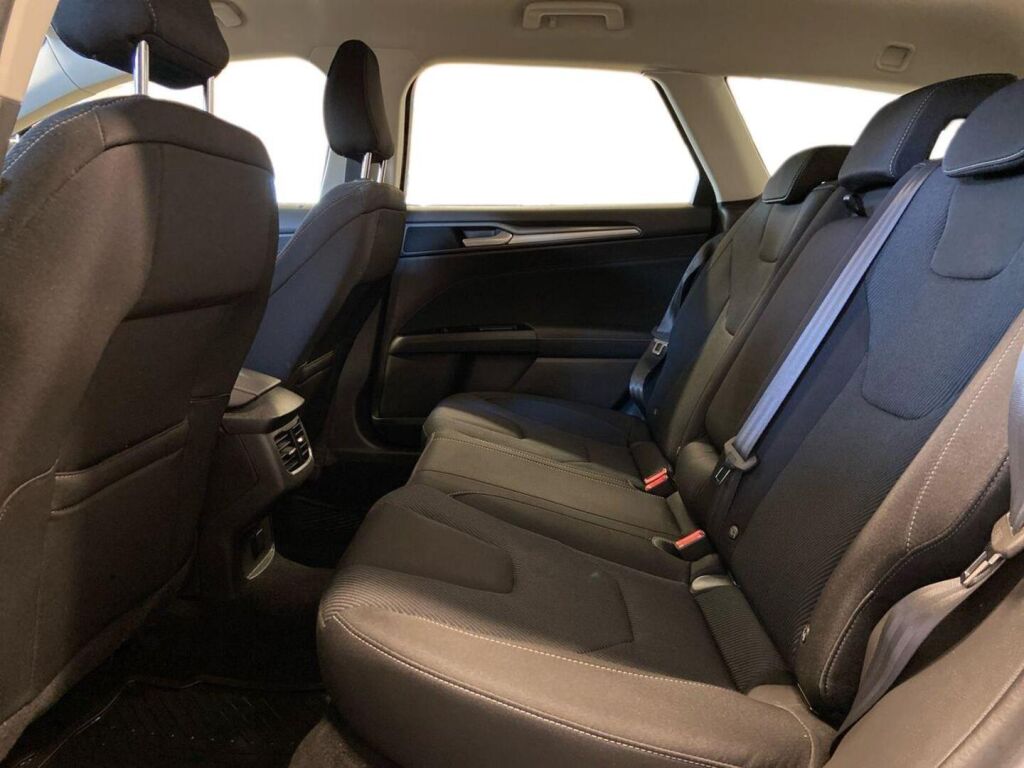 Ford Mondeo 2019 Harmaa