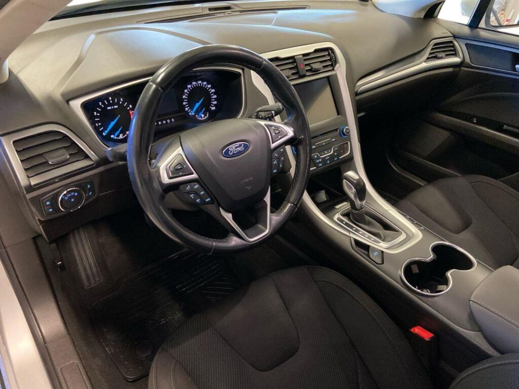 Ford Mondeo 2019 Harmaa