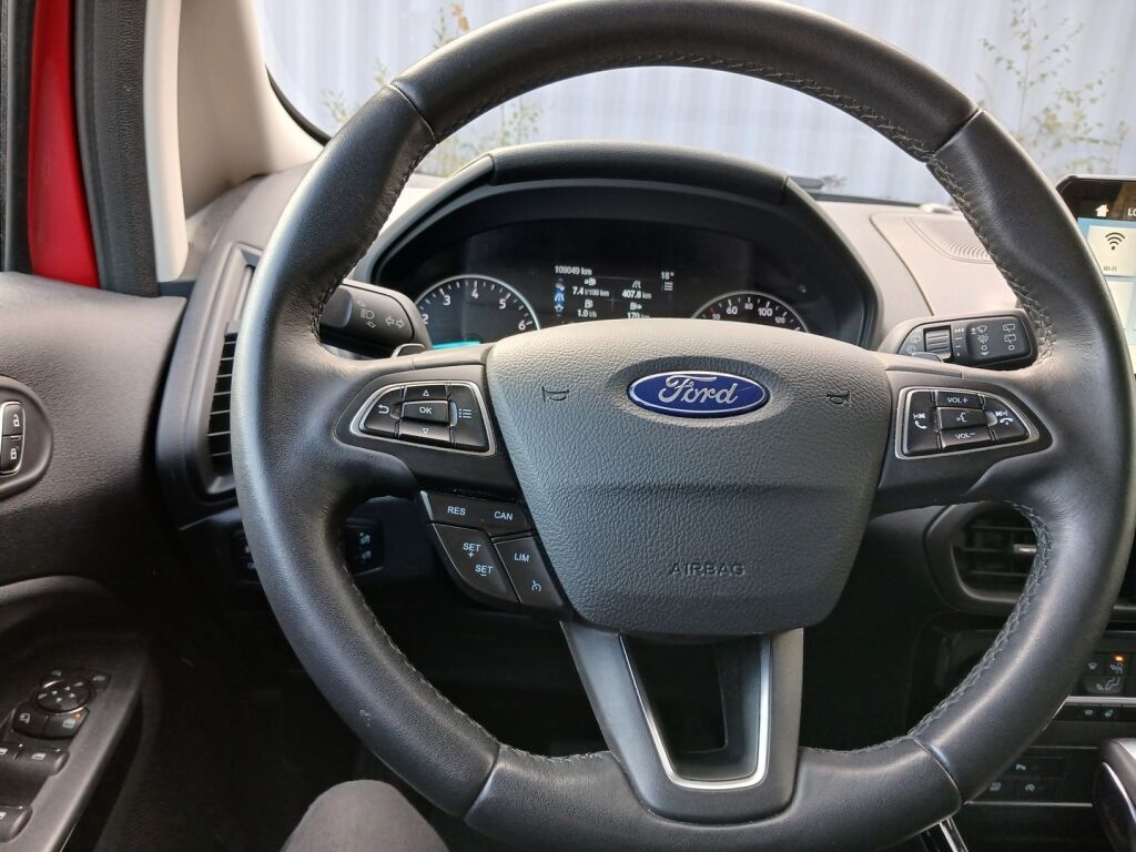 Ford Ecosport 2018 Punainen